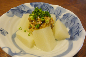 風呂ふき大根肉みそのせ